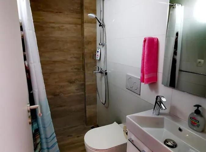 Apartman Filip 3 *